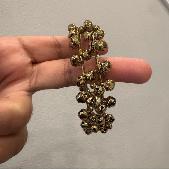 Ghungroo Bangles, Elegant Gold Bell Bracelet, Kashmiri bangles - Picture 3 of 4